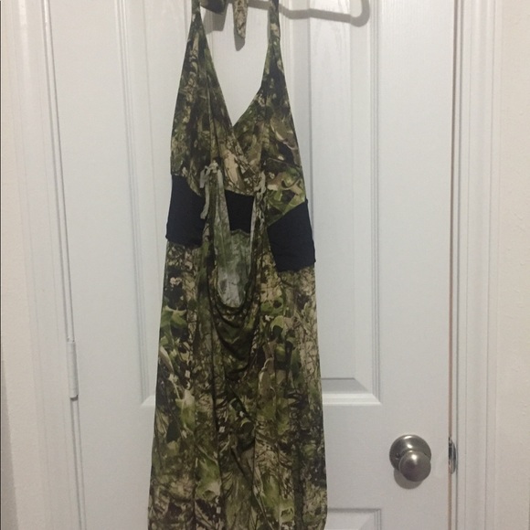 3 for $20 Summer Haltered Dress Sz Large - Picture 4 of 6